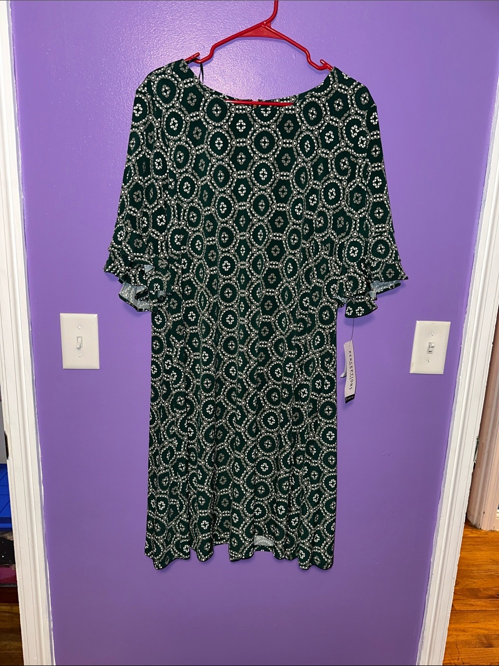 Perceptions Emerald Green Printed Midi Dress with Ruffle Sleeves